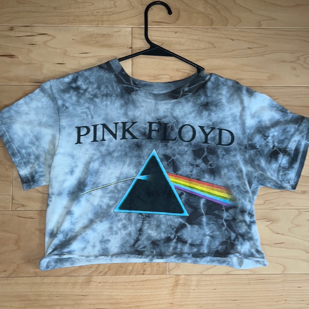 Pink floyd crop top. it’s a size small, extremely light weight.
